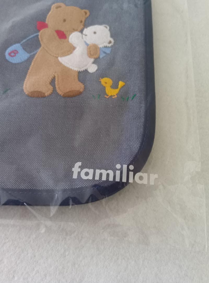 【新品・未使用】【タグ付き】【ギフトバッグ付き】ファミリア 母子手帳ケース