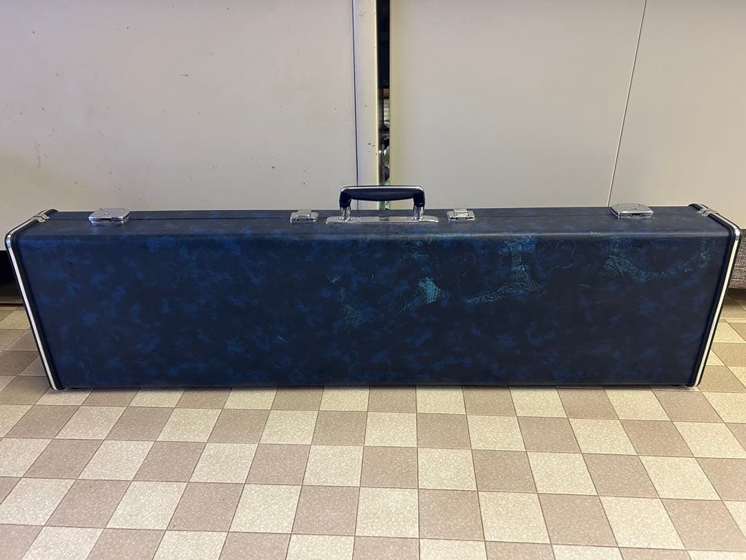 三味線　中棹　ハードケース付き