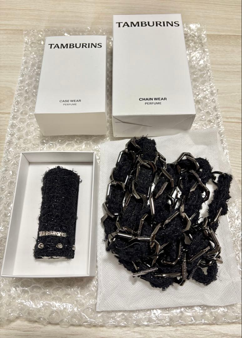 タンバリンズ TAMBURINS パフィームケースチェーン chain wear