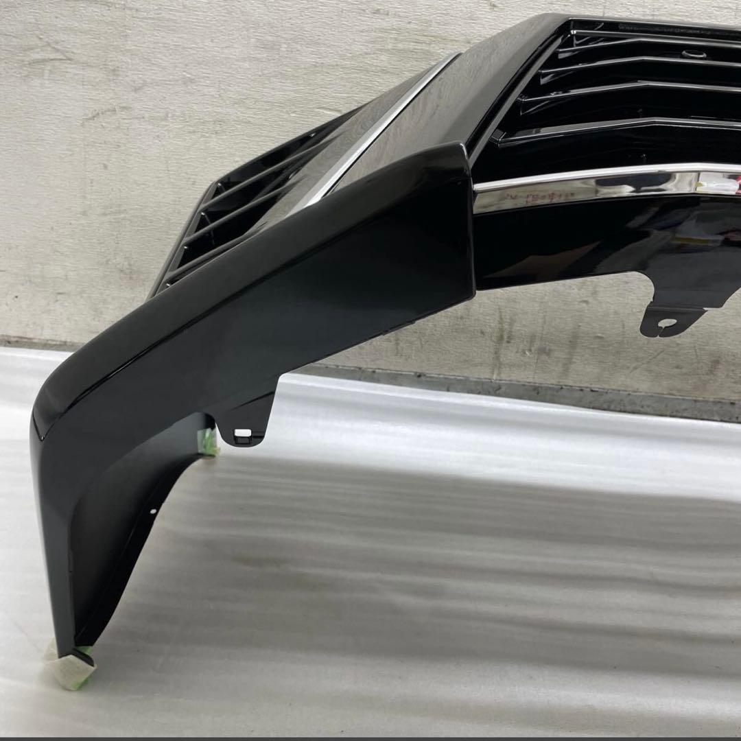 80系 ヴォクシー 後期☆煌きZSⅡ☆純正フロントバンパー☆黒.ブラック.202