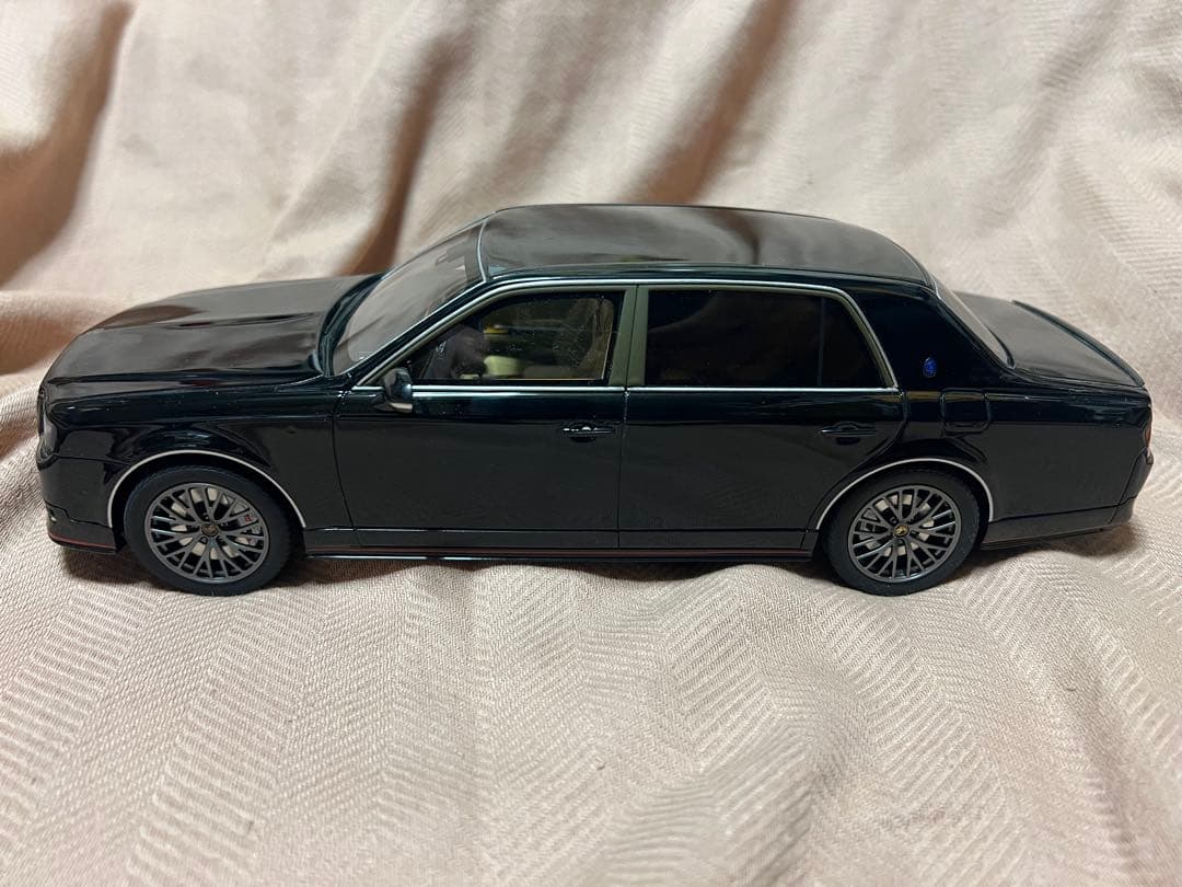 京商 1/18 samrai トヨタ センチュリー GRMN