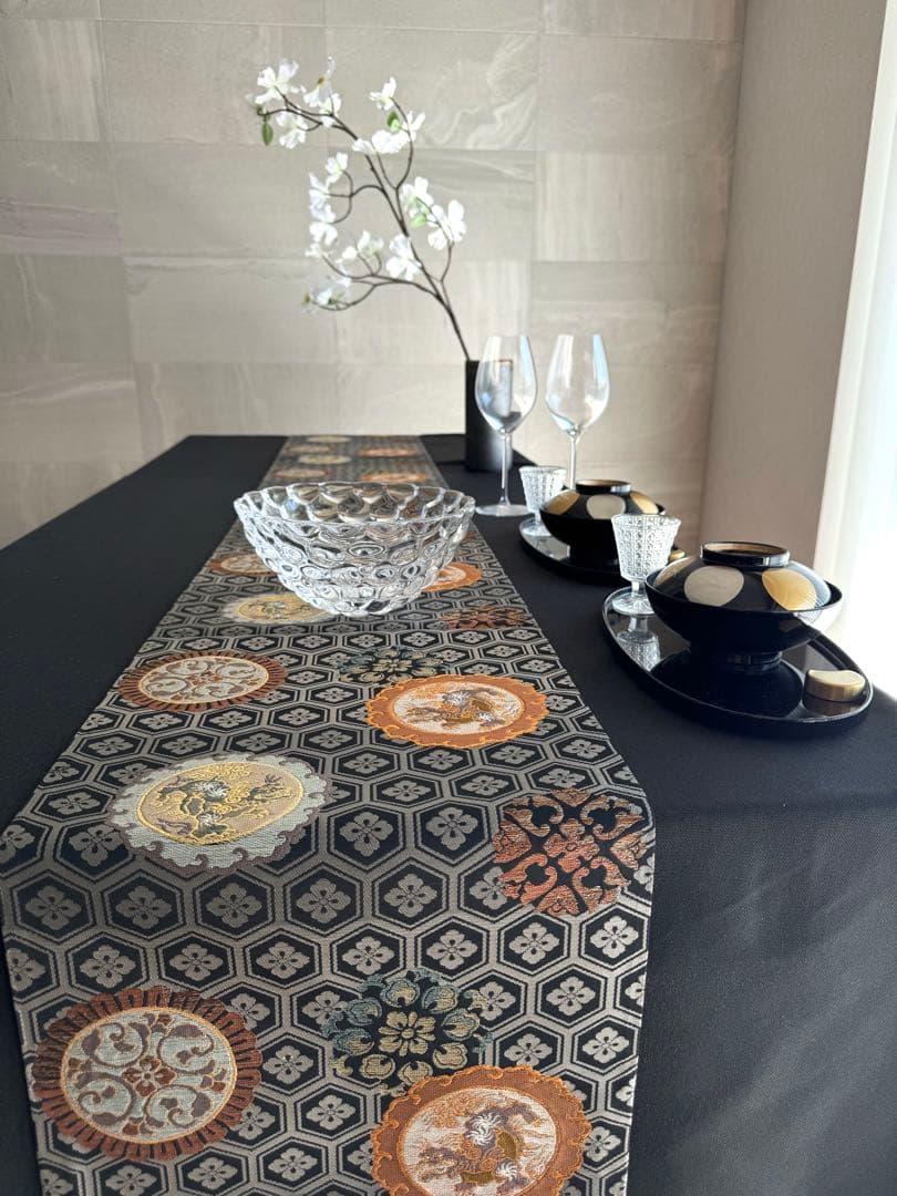 専用◼︎C1128高級袋帯 正絹 絵皿文 亀甲花菱文 テーブルランナー〜280cm