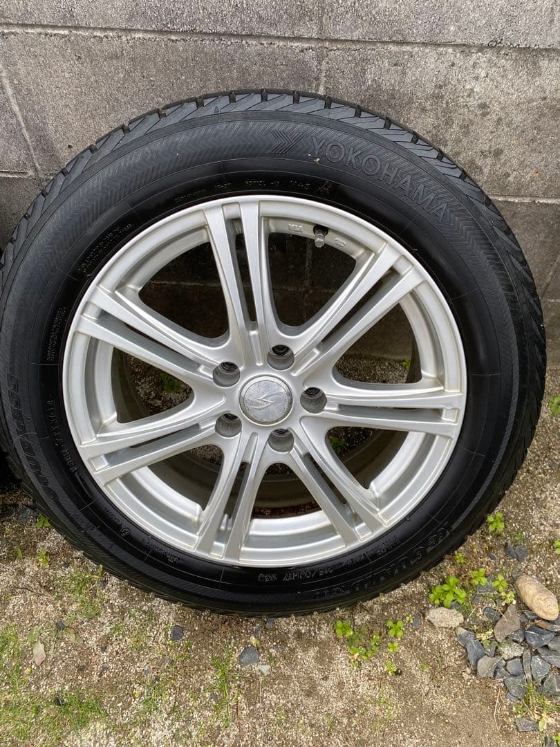 スタッドレスタイヤ付きストレンジャーホイール17インチ４本セット