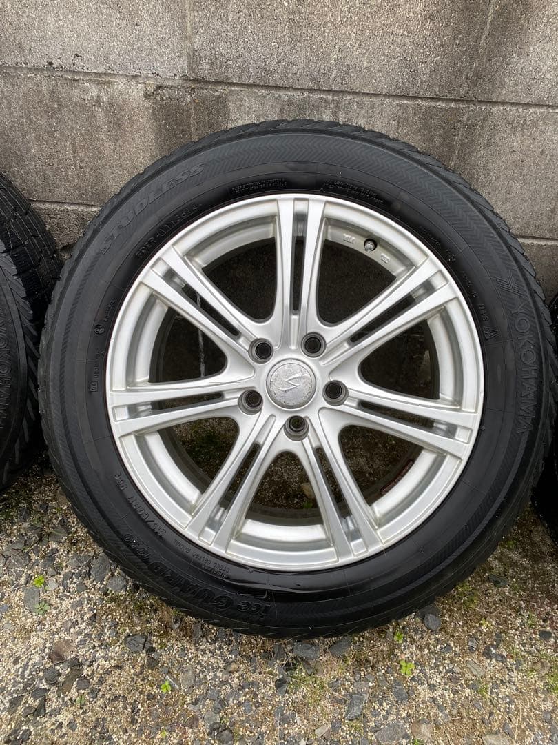 スタッドレスタイヤ付きストレンジャーホイール17インチ４本セット