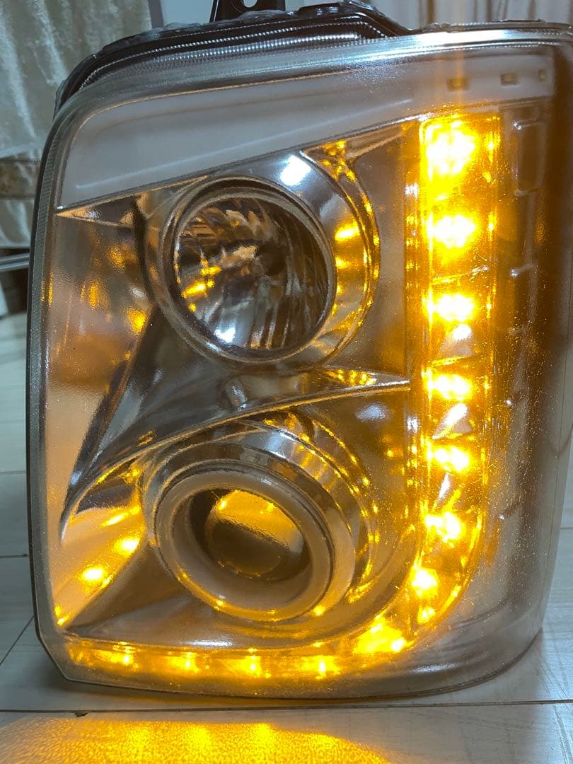 REIZ DA63T/DA65T キャリイ ヘッドライトユニット　中古品