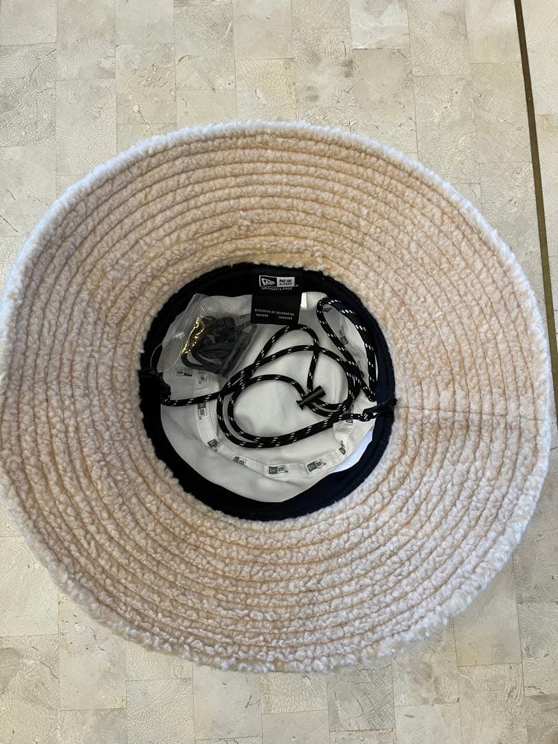 早い者勝ちN°21☆NEW ERAコラボ　ヌメロ　バケットハット　M〜L☆未使用