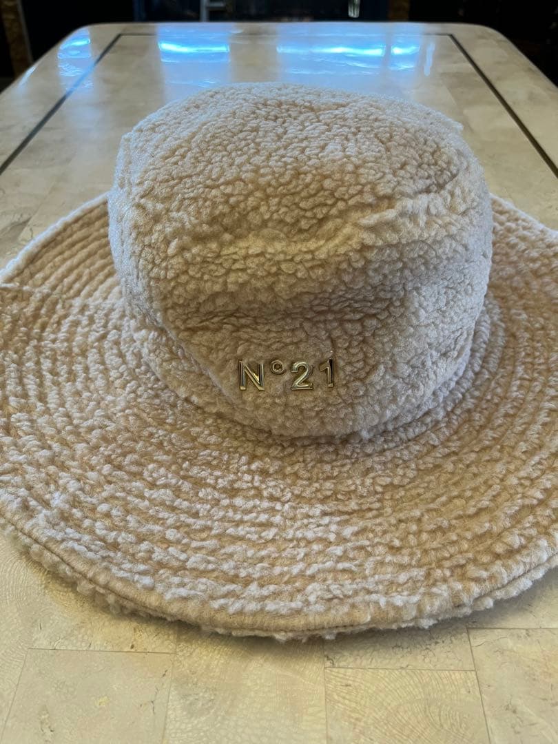 早い者勝ちN°21☆NEW ERAコラボ　ヌメロ　バケットハット　M〜L☆未使用