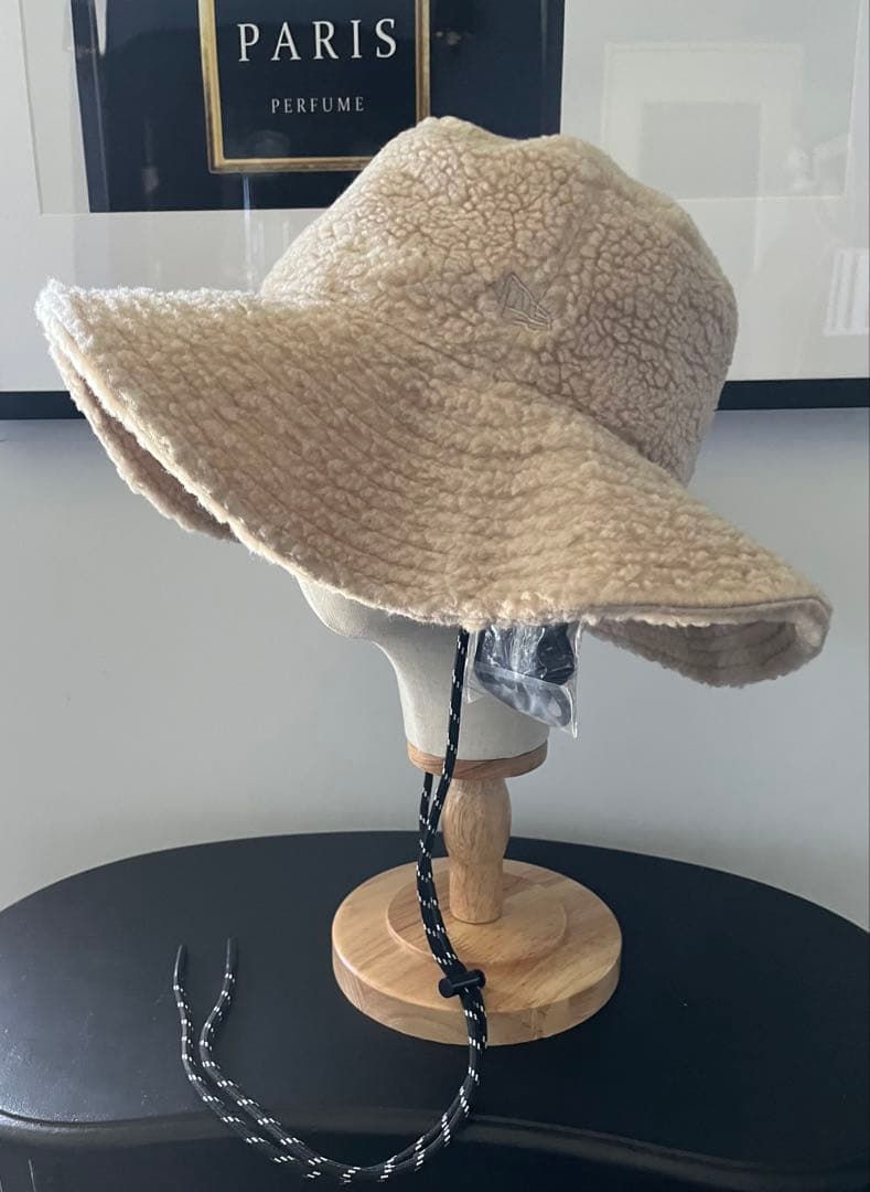 早い者勝ちN°21☆NEW ERAコラボ　ヌメロ　バケットハット　M〜L☆未使用