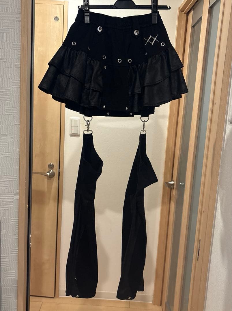 レフレム レッグカバー付きコーティングスカパン REFLEM