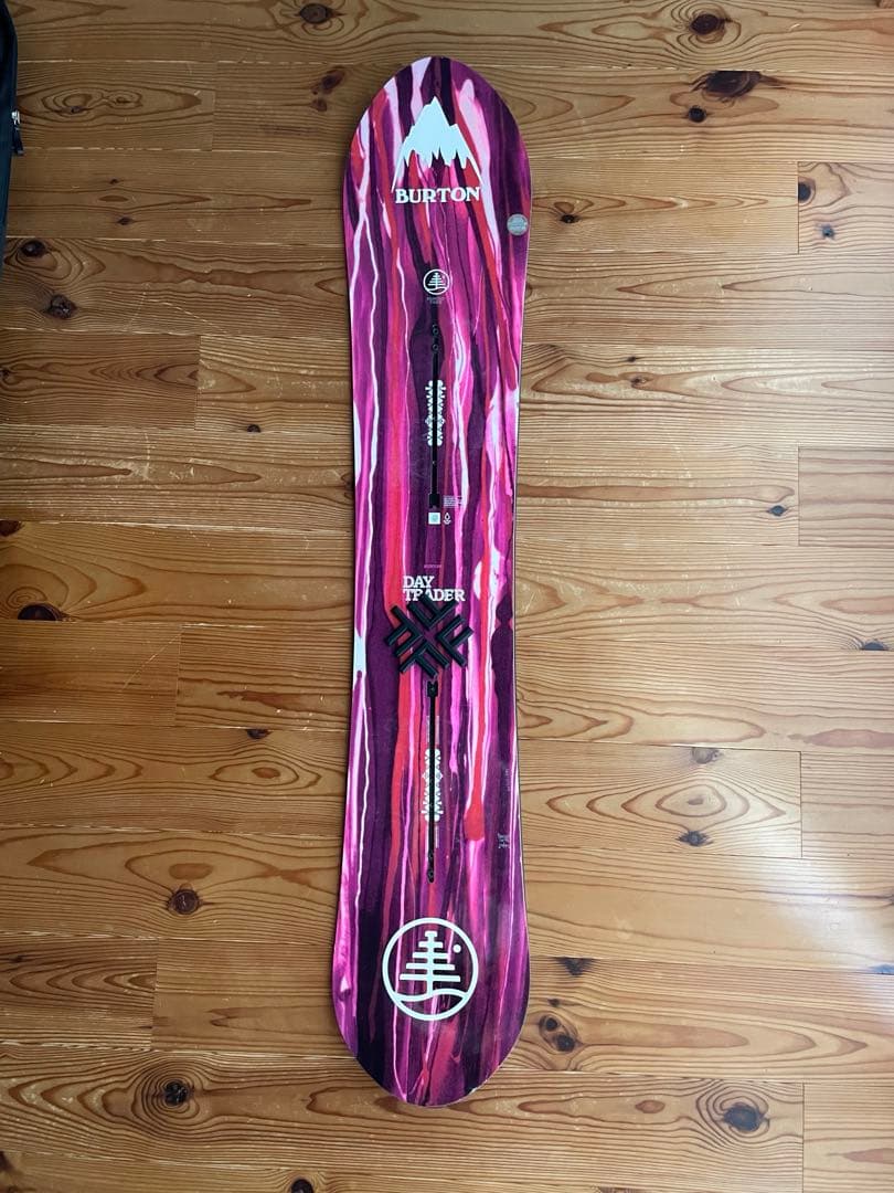スノーボード BURTON DAY TRADER 152 Family Tree