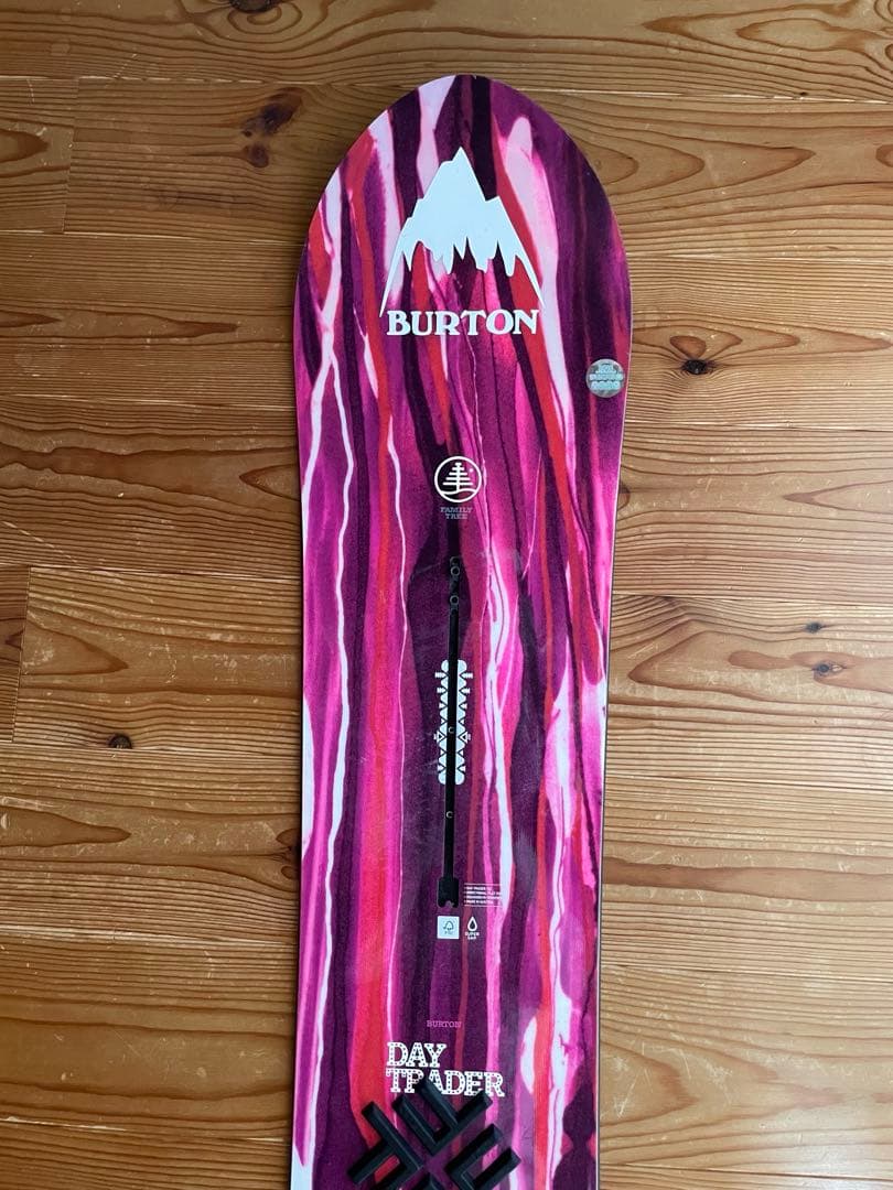 スノーボード BURTON DAY TRADER 152 Family Tree