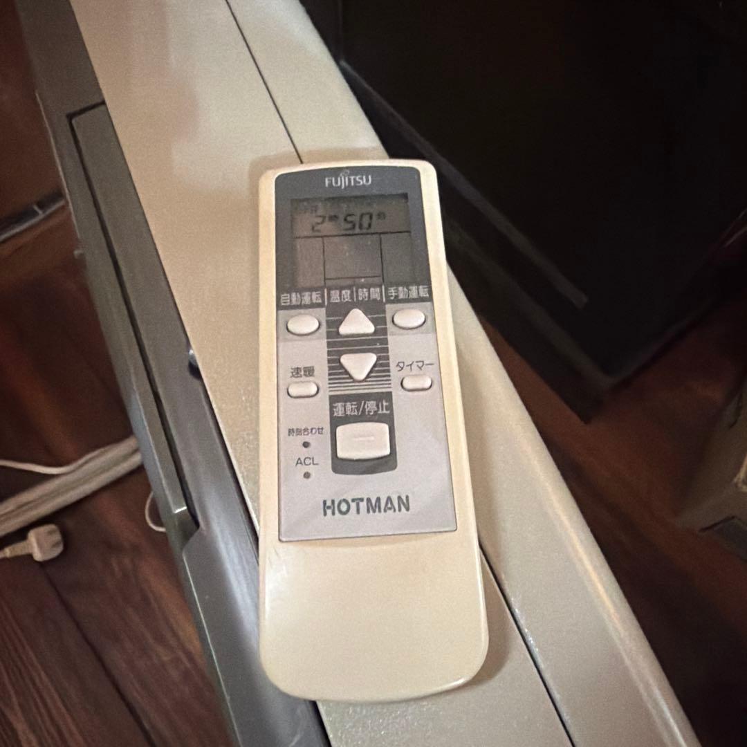 温水ルームヒーター