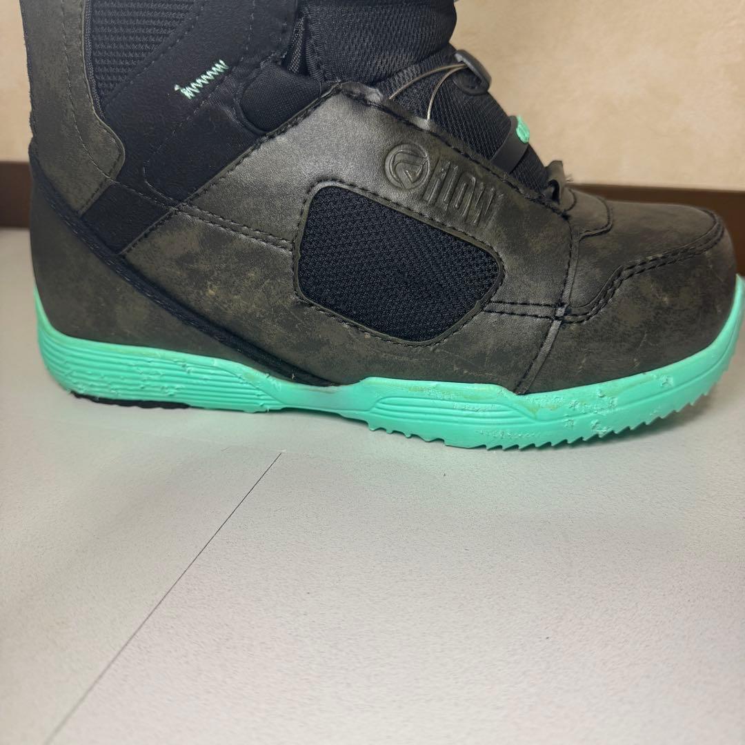 美品 FLOW BOA ブーツ スノーボード フロー スノボー 25cm ボア