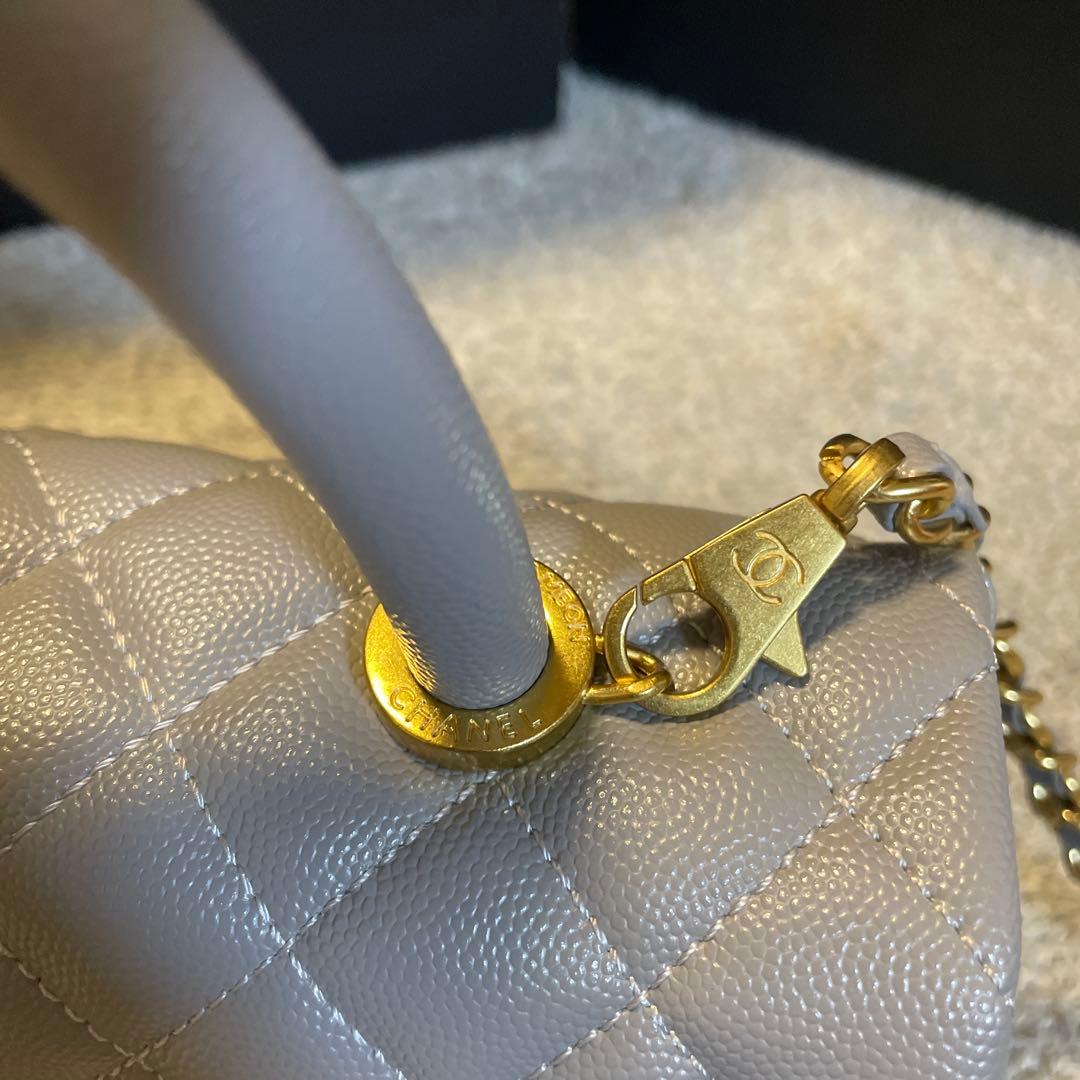 CHANEL グレー キルティング バッグ　キャビアスキン　ノベルティ