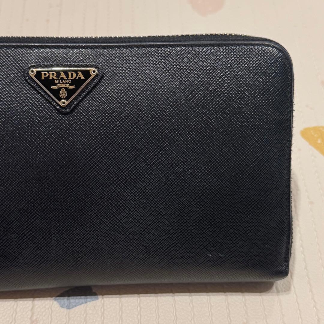 d*n様 PRADA プラダ 長財布 サフィアーノ ブラック 1M1188