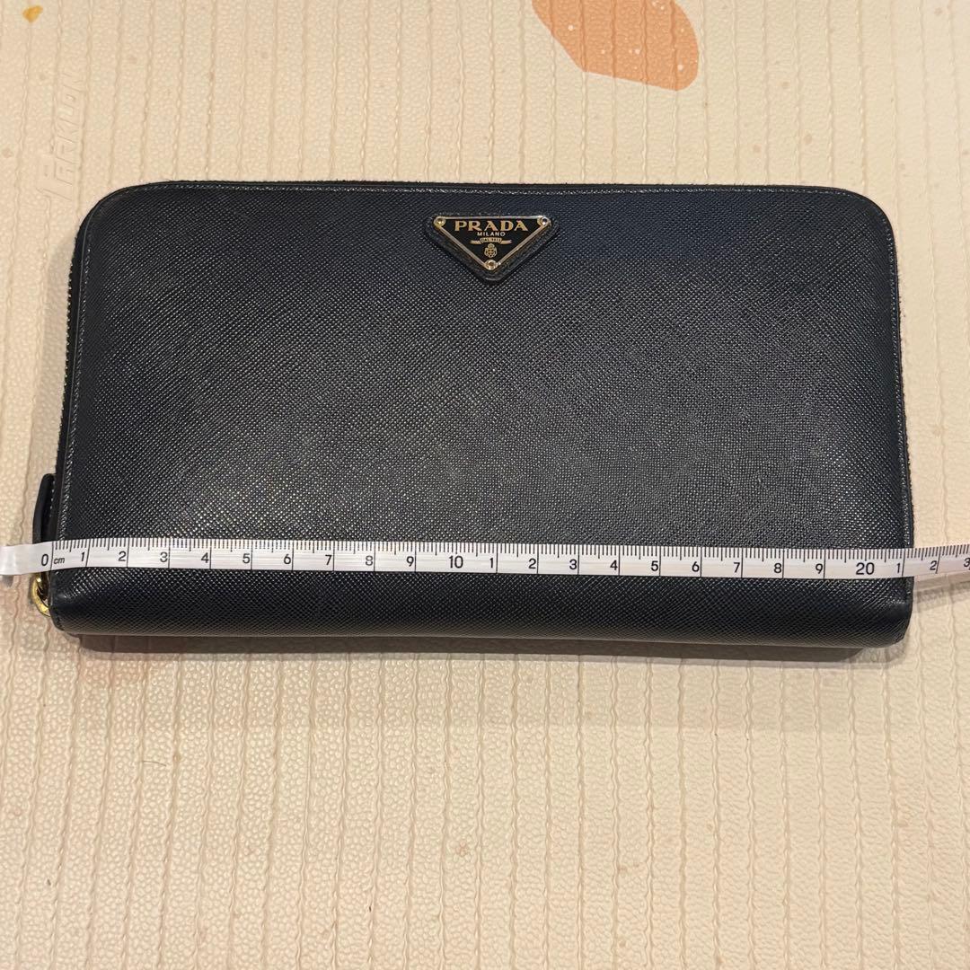 d*n様 PRADA プラダ 長財布 サフィアーノ ブラック 1M1188