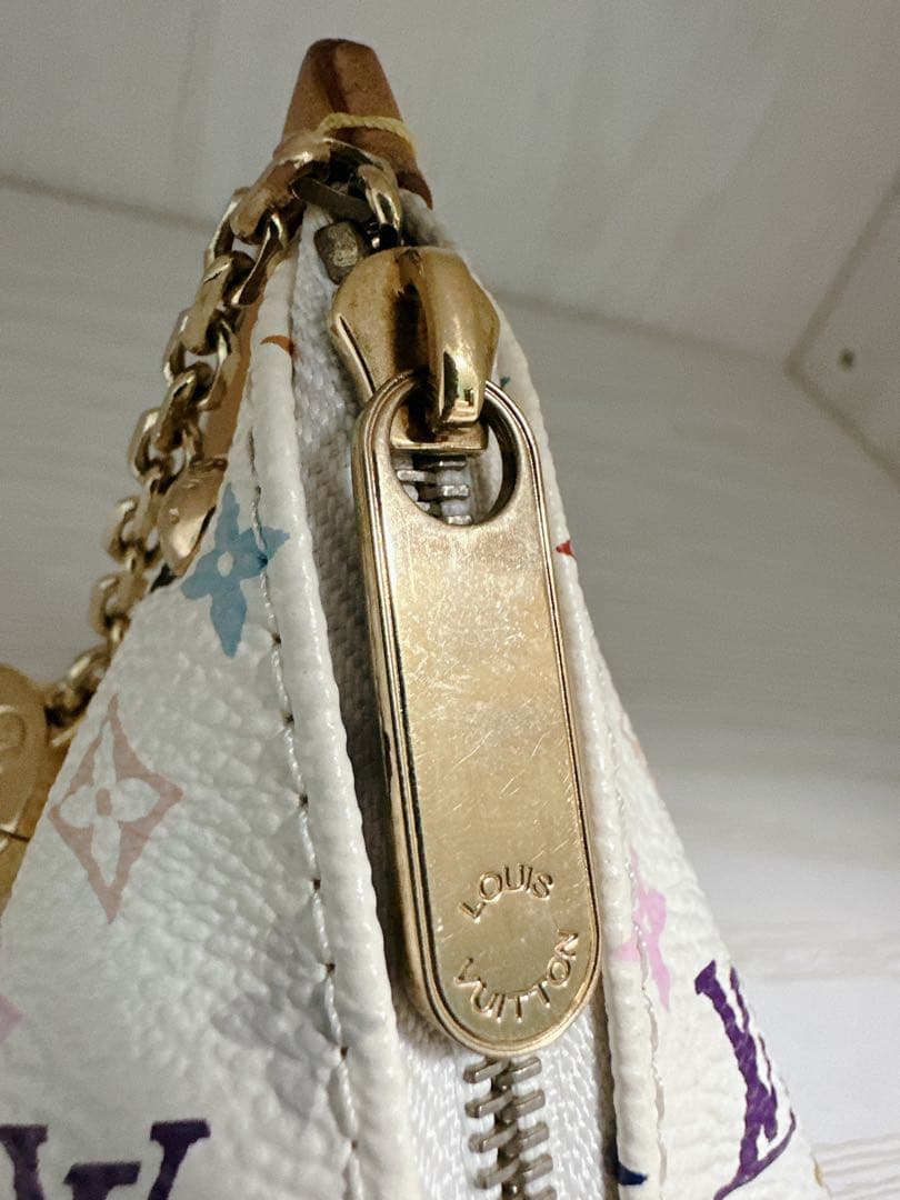 ヴィトン　キーチャーム