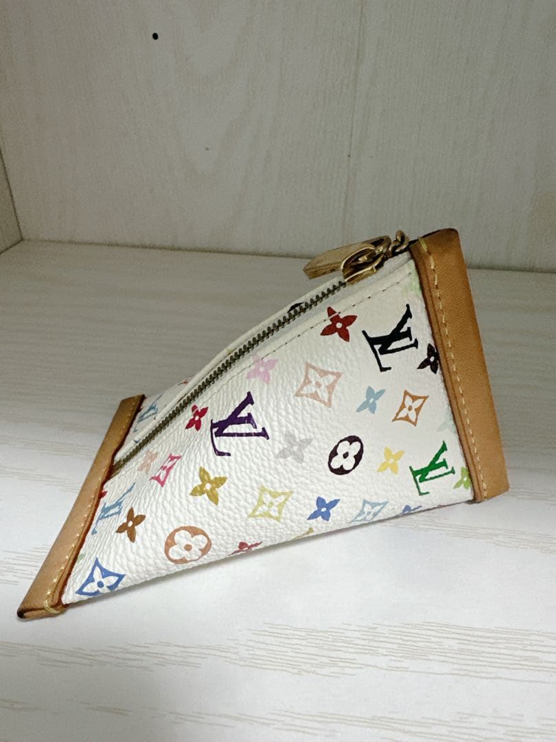 ヴィトン　キーチャーム