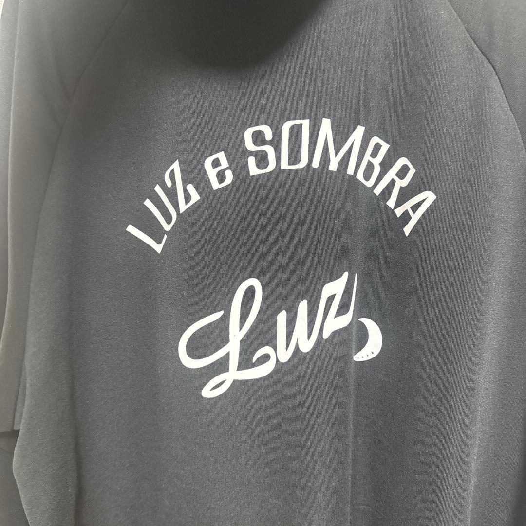 ルースイソンブラ　ベンチコート、パーカー