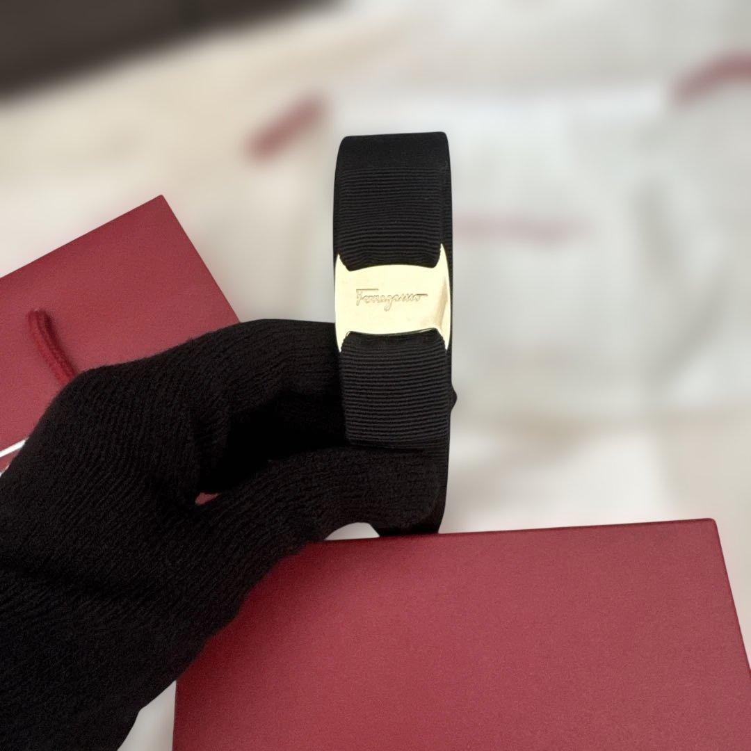 Salvatore Ferragamo フェラガモ カチューシャ ブラック