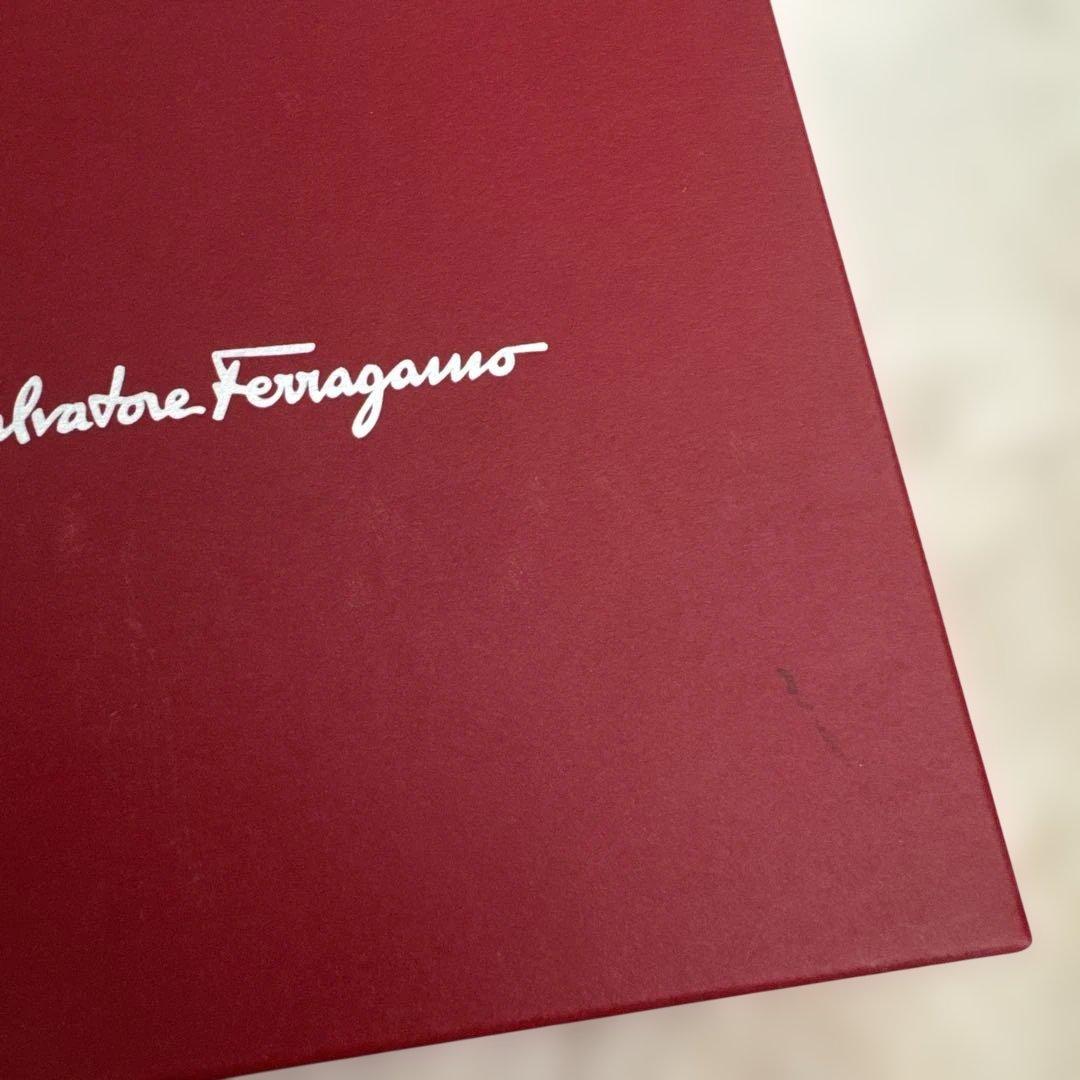 Salvatore Ferragamo フェラガモ カチューシャ ブラック