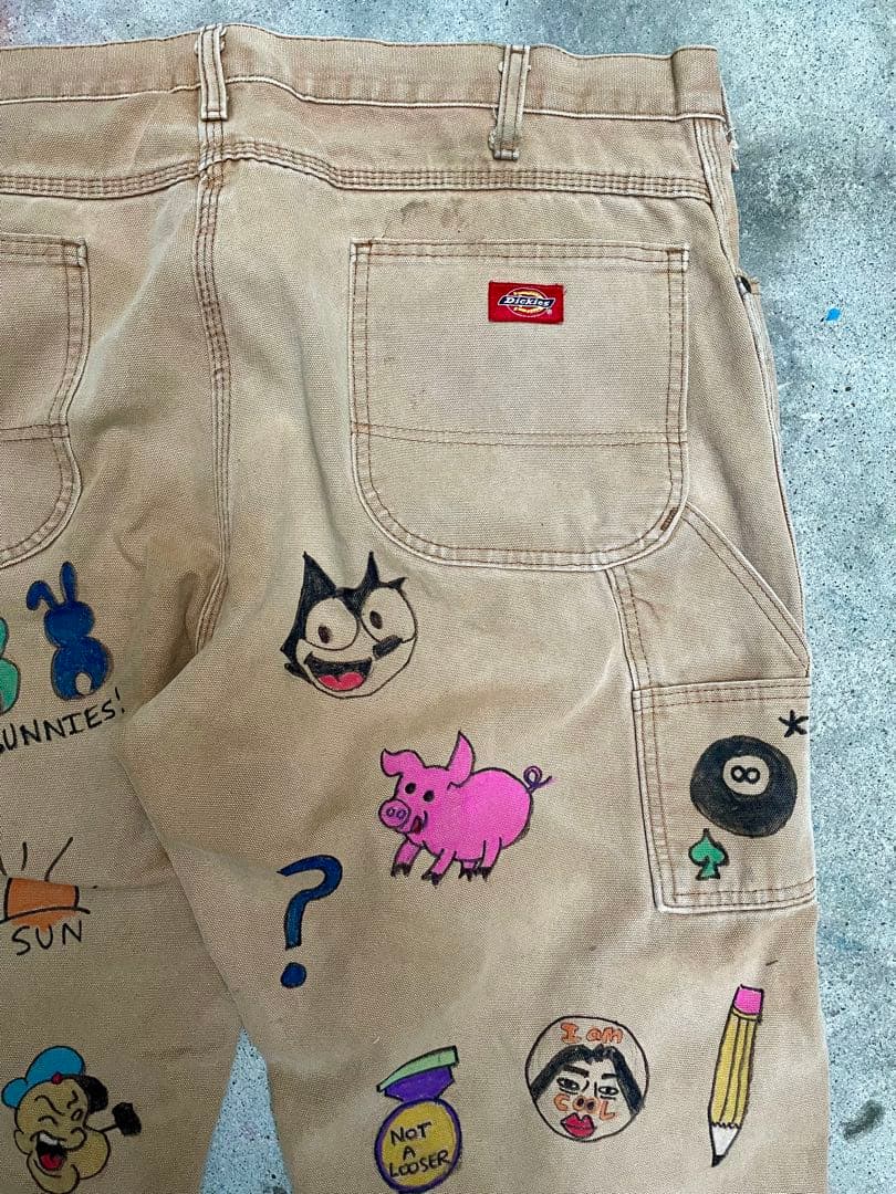 メモリアル ワークパンツ – ハンドペイント デザインサイズXL