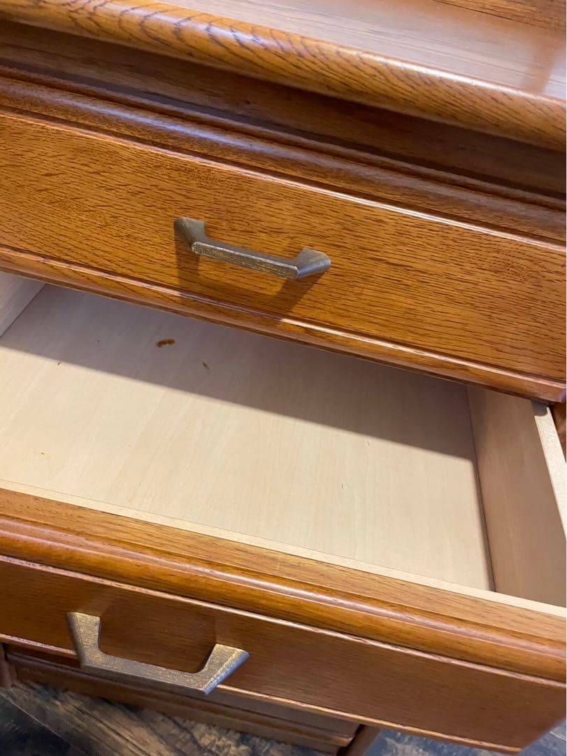 KARIMOKU カリモク　アンティーク　チェスト　5段　サイドキャビネット