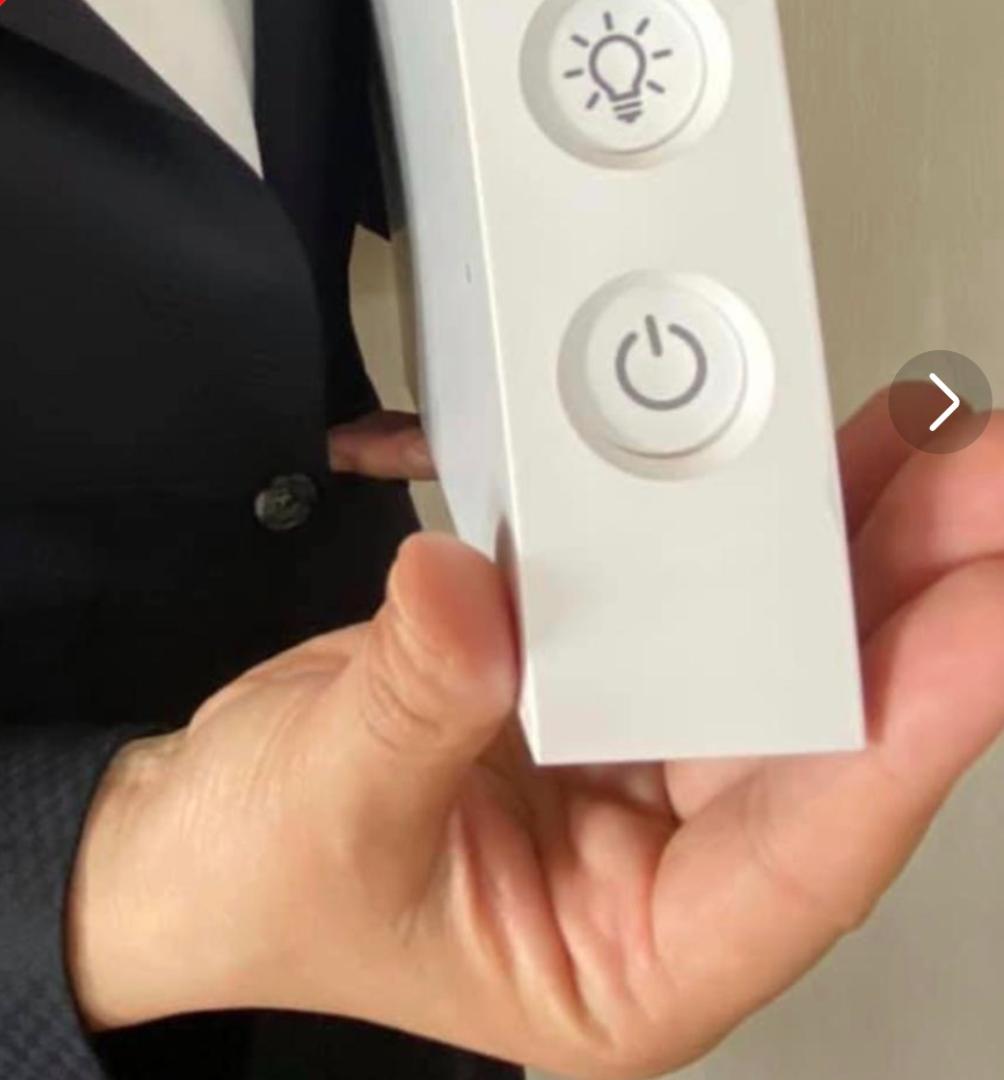 Puripot F1+  大パワー空気清浄機 ( 除菌脱臭機)～壁掛け可能