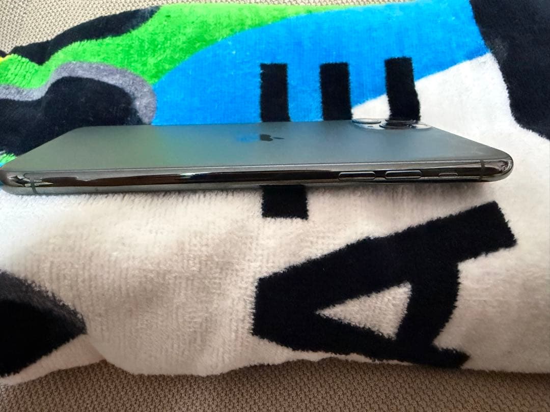 バッテリー最大容量98% iPhone 11 Pro Max 64GB