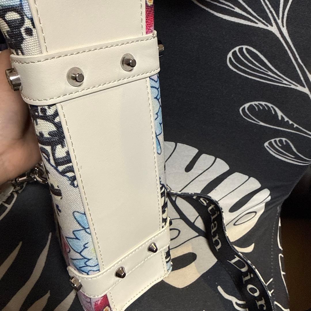 フラワープリント ショルダーバッグ