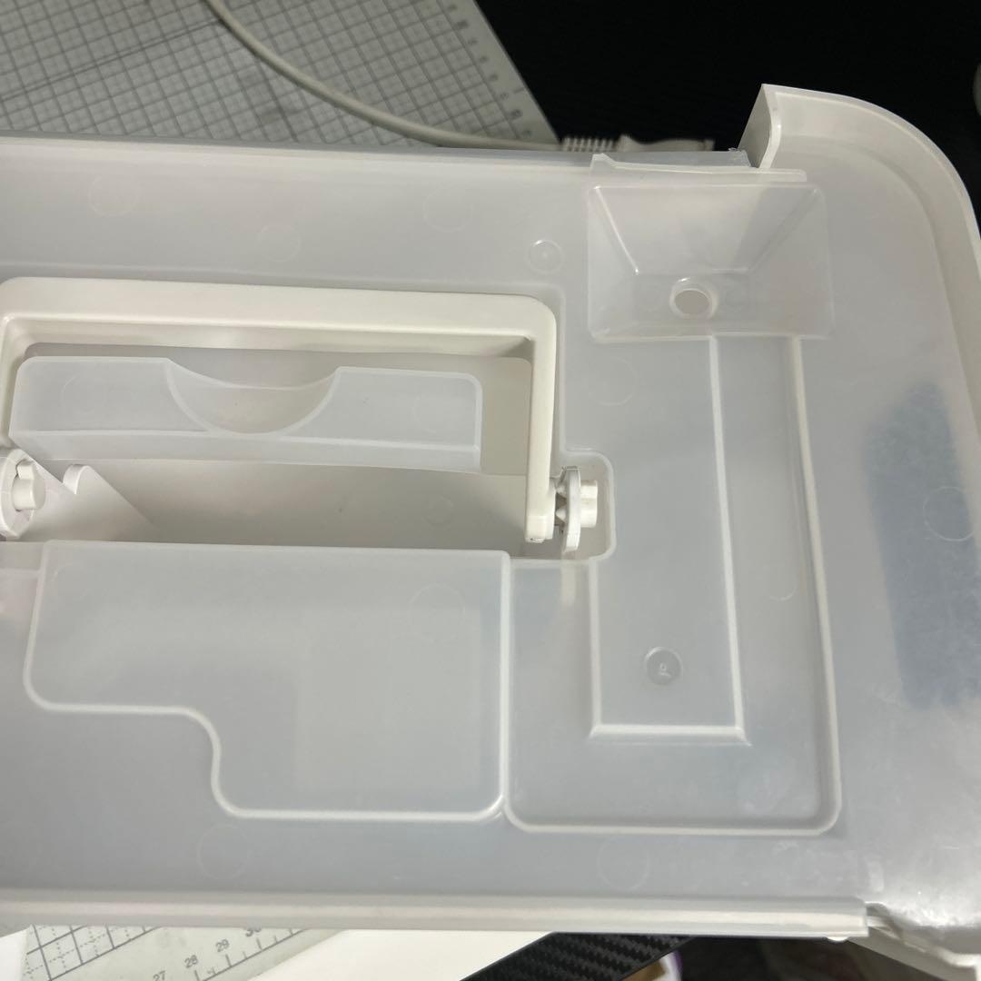 トヨトミ　衣類乾燥除湿機　DJ-LTS8J