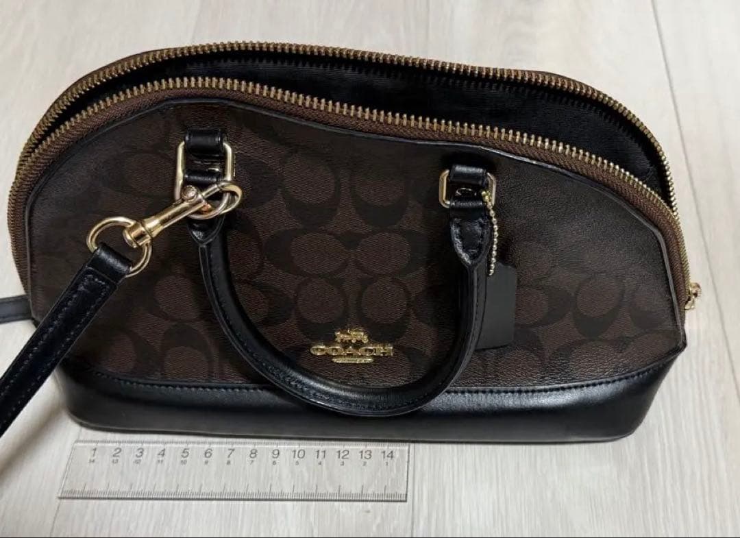 COACH ショルダー・ハンドバッグ