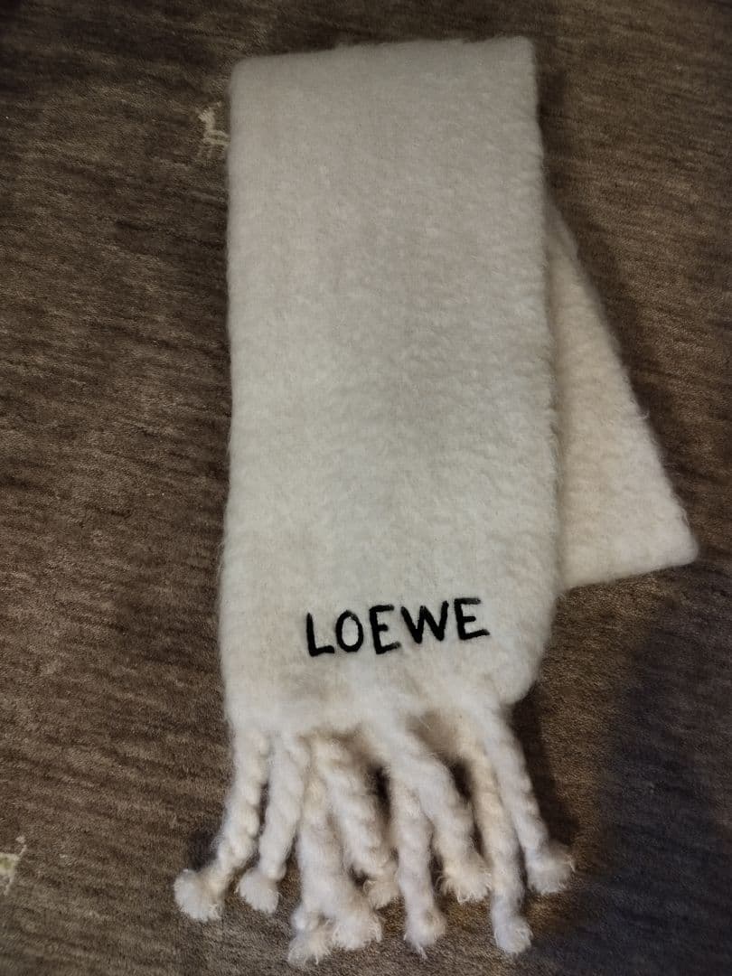 LOEWE ホワイト フリンジ マフラー 大判