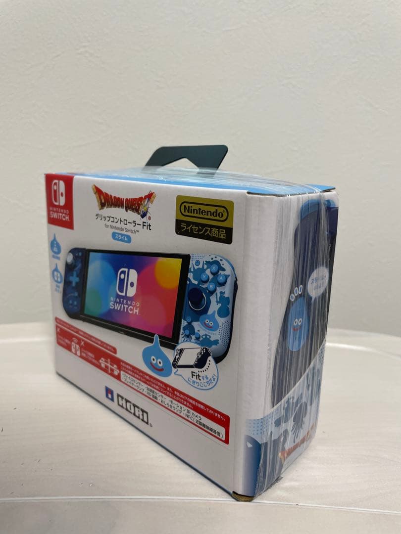 【新品】ホリ ドラゴンクエスト グリップコントローラー Fit スライムVer.