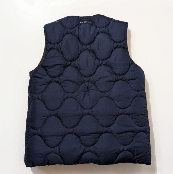 マディソン ブルー MADISON BLUE ダウンベスト ネイビー×オリーブ