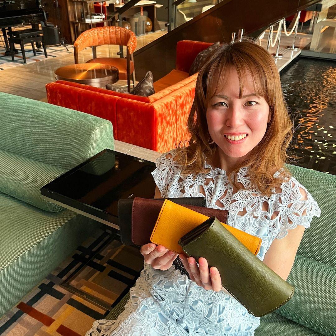 田淵 華愛 　最高級 本革の長財布