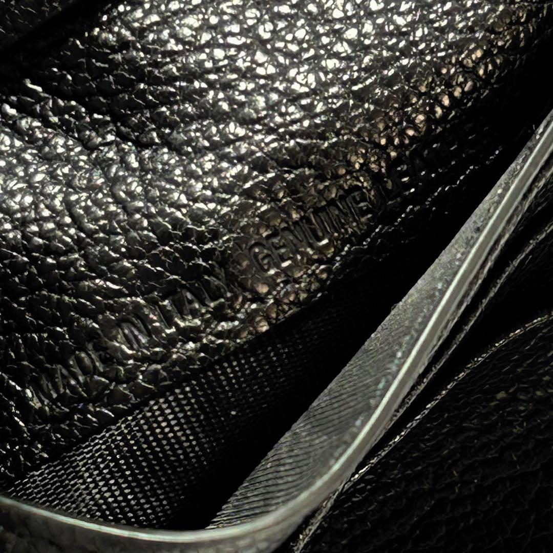 極美品 メゾンマルジェラ 二つ折り財布 折りたたみ財布 ミニ財布 ステッチ 黒色