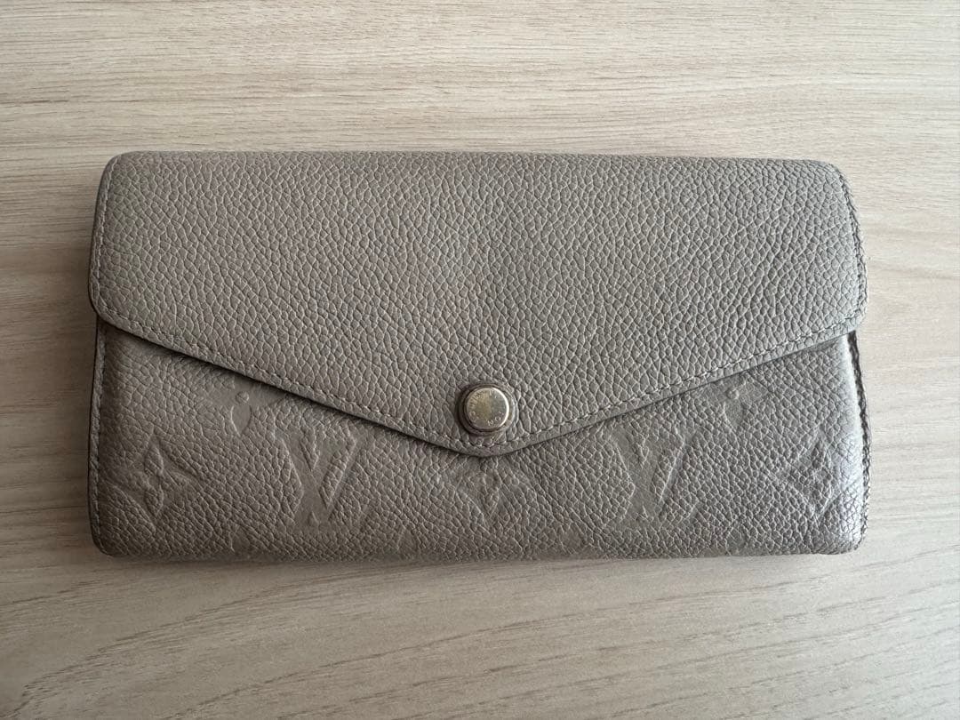 LOUIS VUITTON レザー 長財布　グレージュ