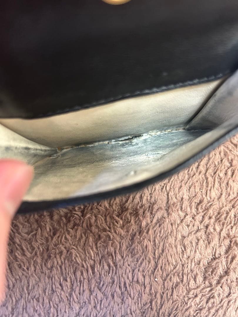 marni 二つ折り財布