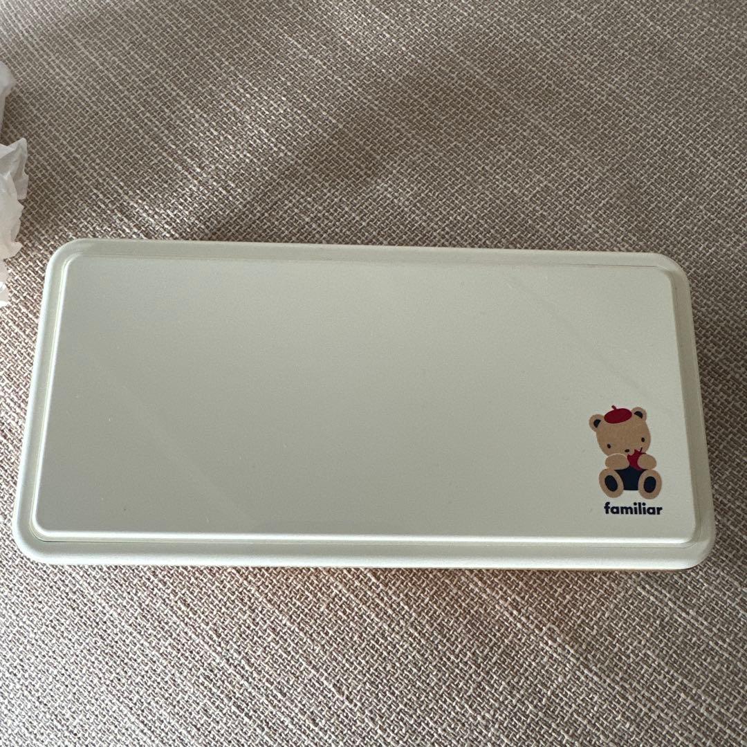 ❣️希少❣️新品・未使用❣️familiar 木製弁当箱 バンド付き　2種類の蓋❣️