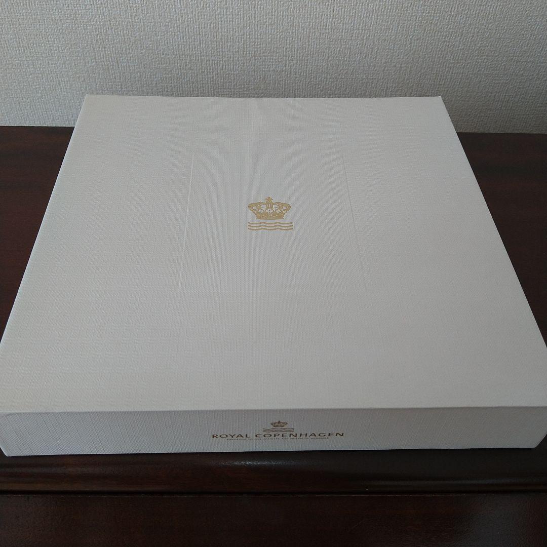❇️新品未使用❇️【ロイヤルコペンハーゲン】　イヤープレート　2025
