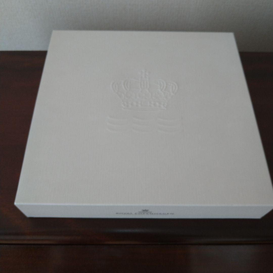 ❇️新品未使用❇️【ロイヤルコペンハーゲン】　イヤープレート　2025