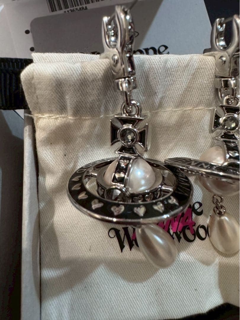 Vivienne Westwood × NANA コラボ ピアス