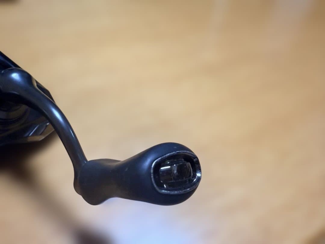 シマノ 24 ヴァンフォード C2000s スピニングリール