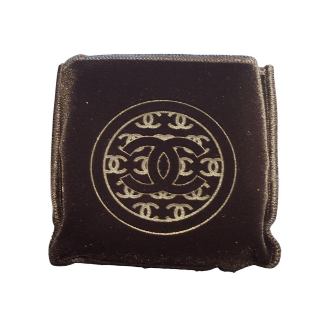 大幅値下げ✨CHANEL レキャトルオンブル　ブトン　アイシャドウ