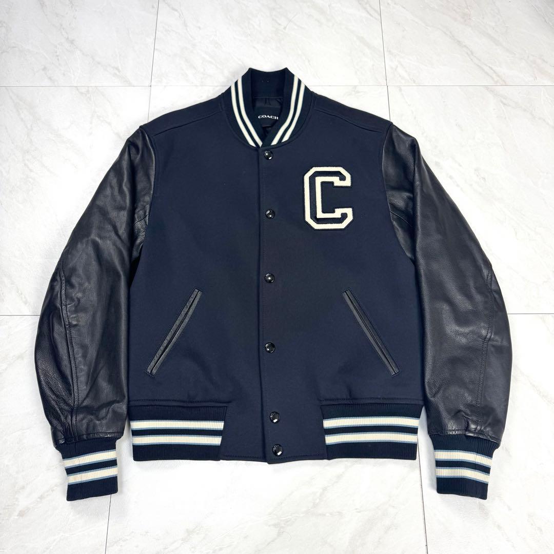 美品 COACH コーチ C刺繍 ヴァーシティジャケット 羊革 スタジャン S