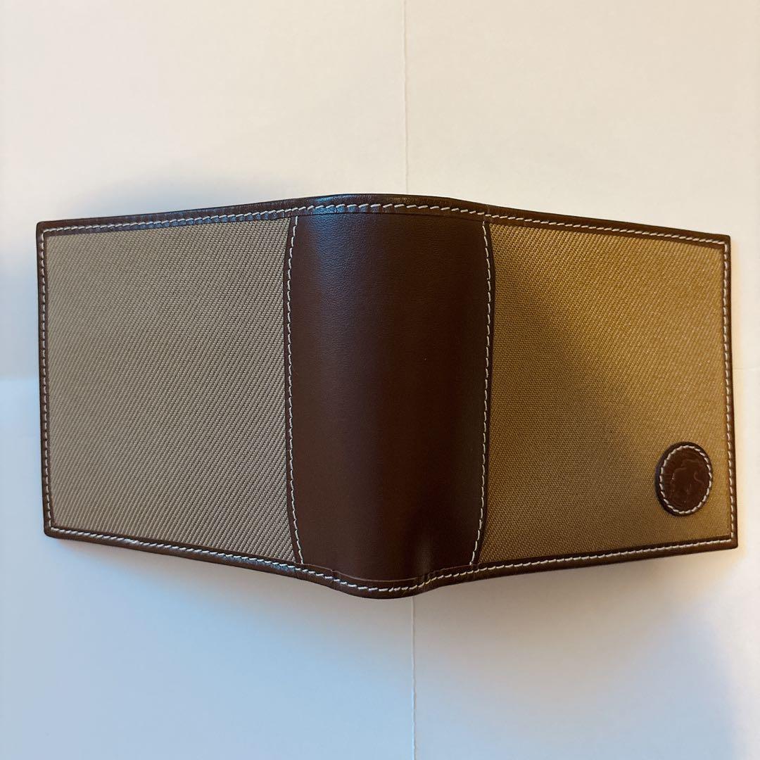 Hunting World 二つ折り財布 カーキ