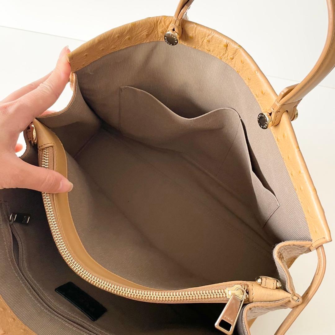 【極美品】FURLA 2way トートバッグ LADY M オーストリッチ調