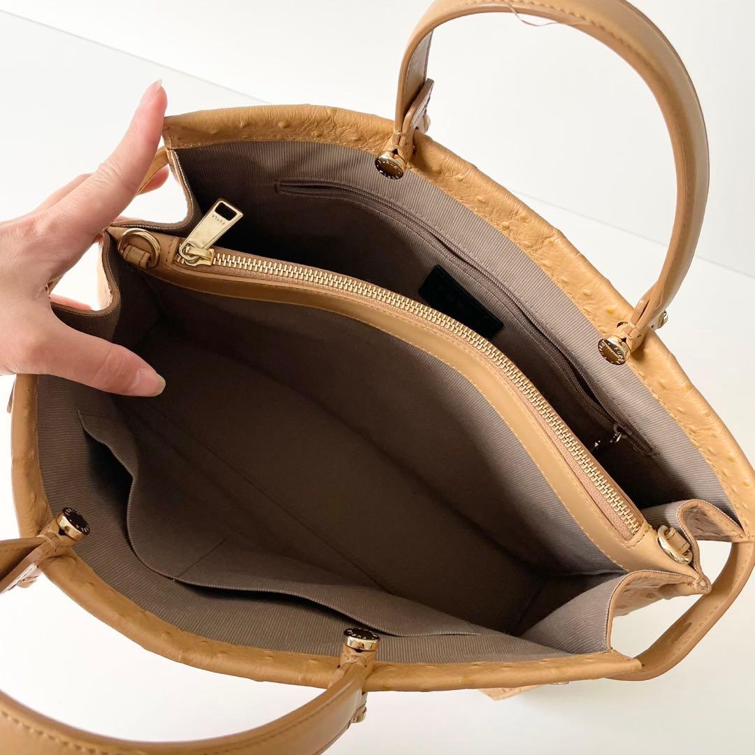 【極美品】FURLA 2way トートバッグ LADY M オーストリッチ調