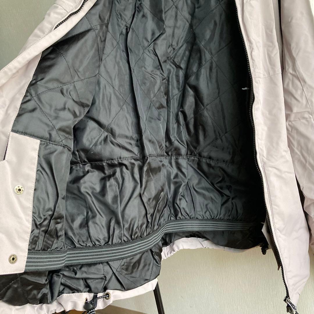 【上下セット】スノーボードウェア　ジャケット　高撥水　ポケット有　フード無し